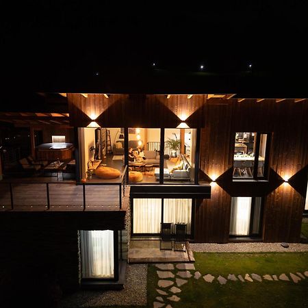 Rîşnov Mountain Lodge מראה חיצוני תמונה