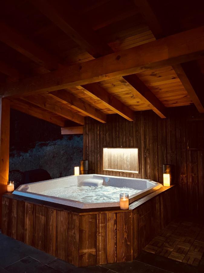 Rîşnov Mountain Lodge מראה חיצוני תמונה