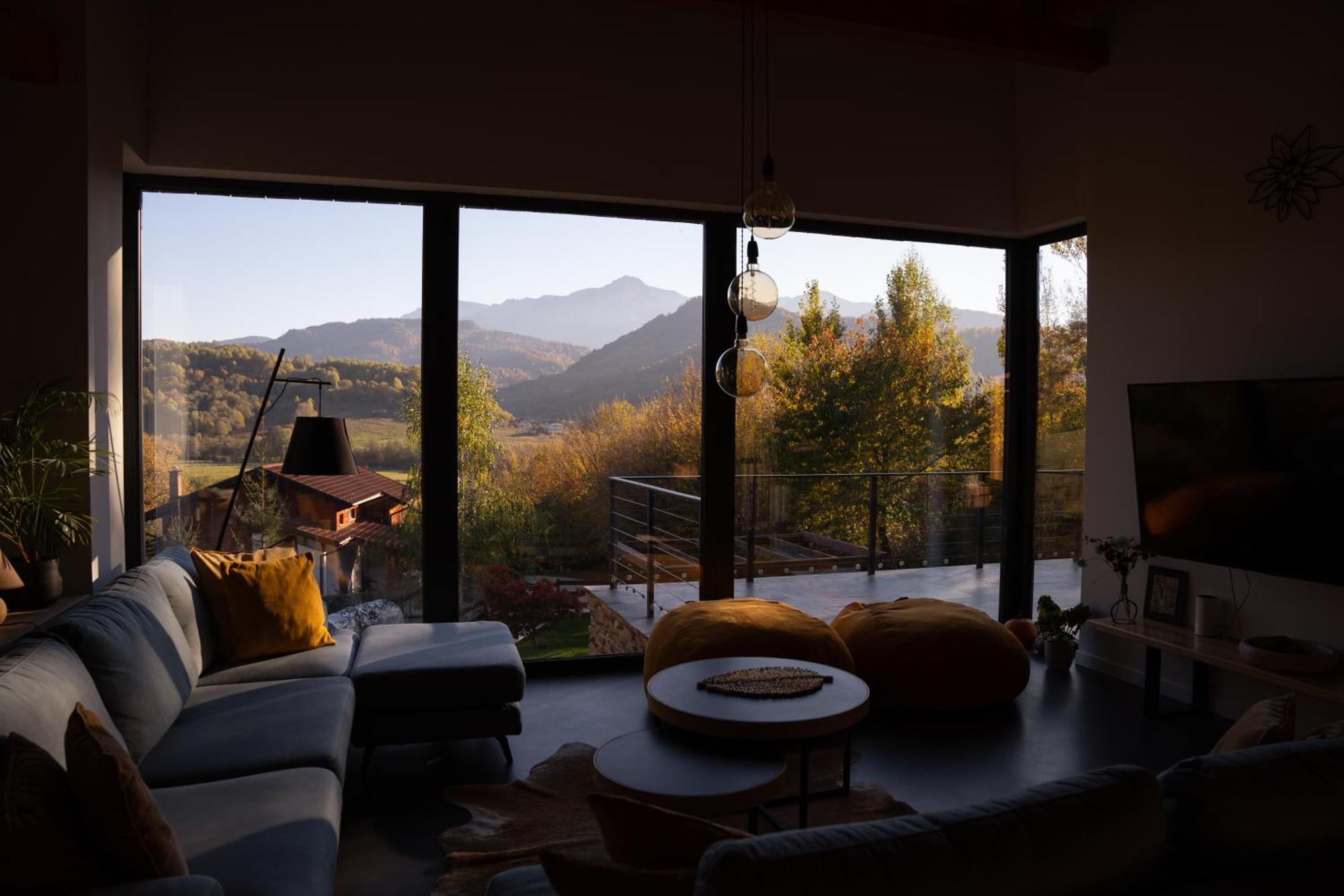 Rîşnov Mountain Lodge מראה חיצוני תמונה