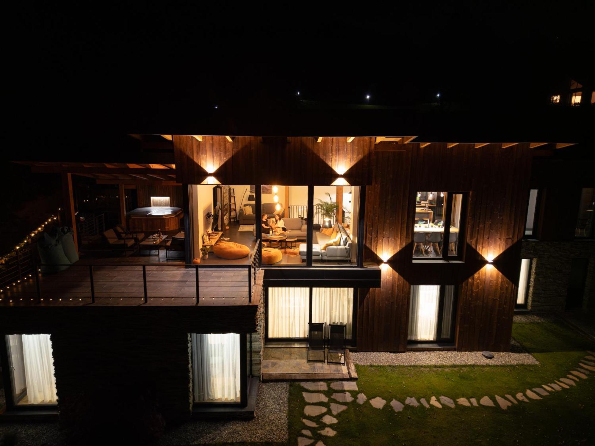 Rîşnov Mountain Lodge מראה חיצוני תמונה